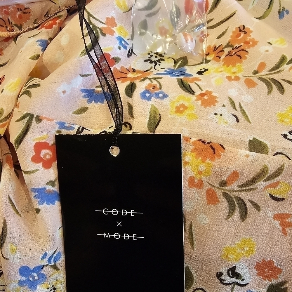 CODE X Mode High Neck Floral Mini Dress Size M NWT - Picture 9 of 14